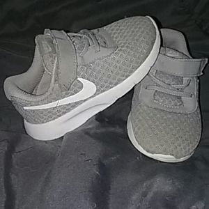 Toddler gray Nike shoes